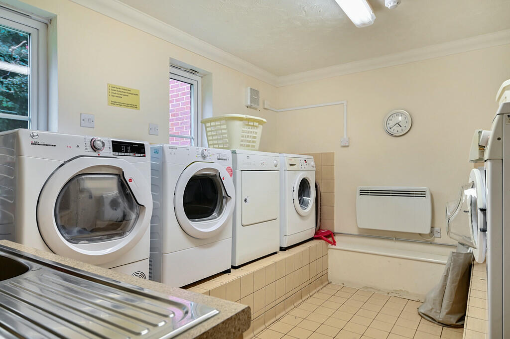 17 chartwell lodg...