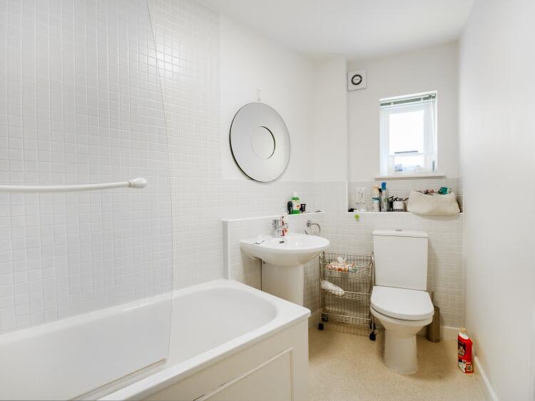 Bathroom2