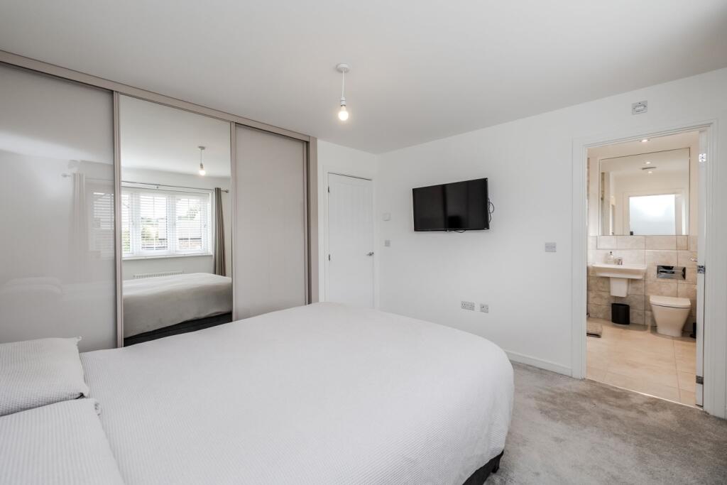 2KnollPlaceMedburnNE200EL-35