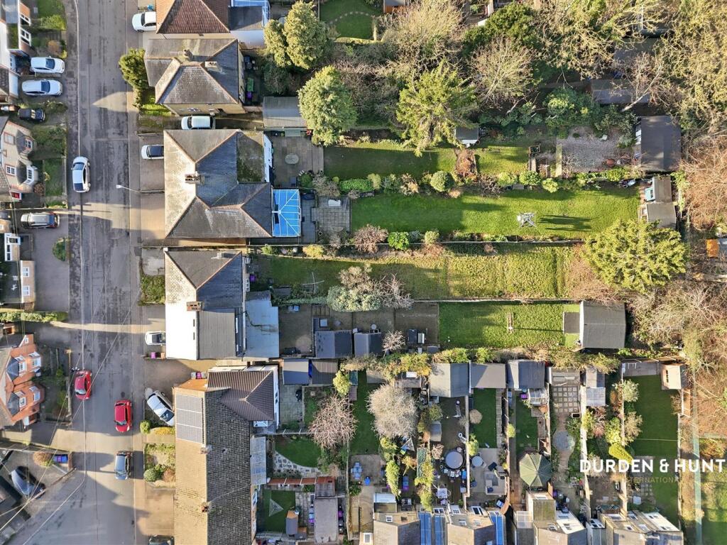 Springhall Road