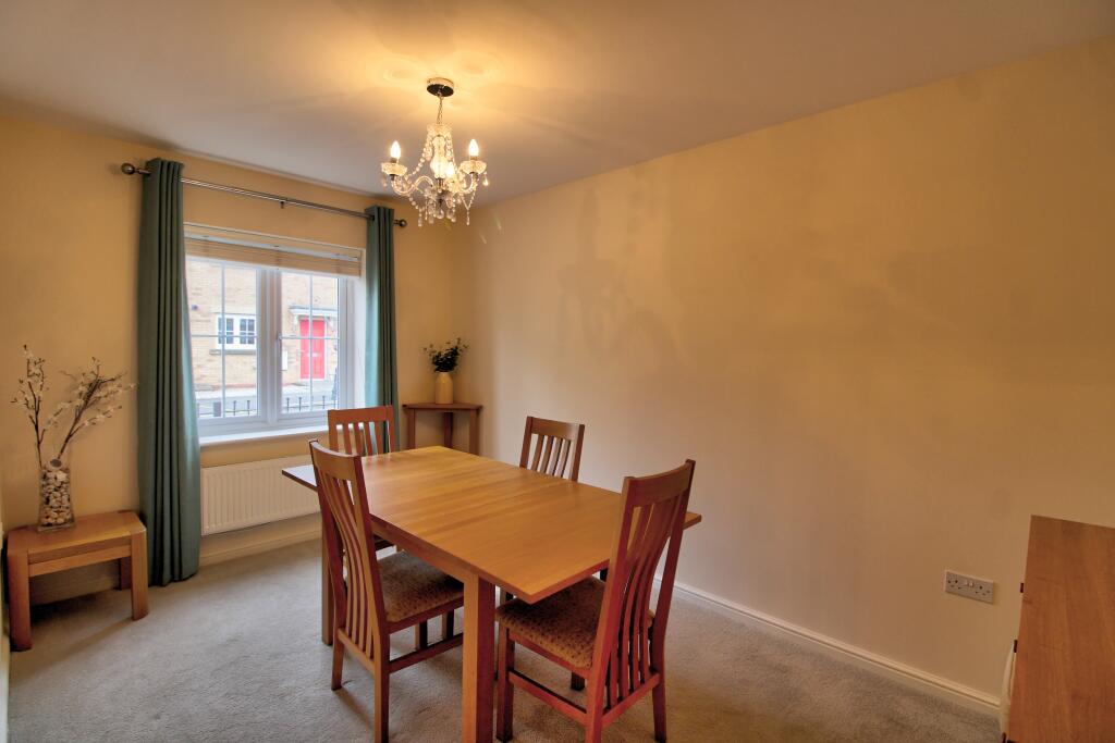 IMG_6713_4_5_Interior 4