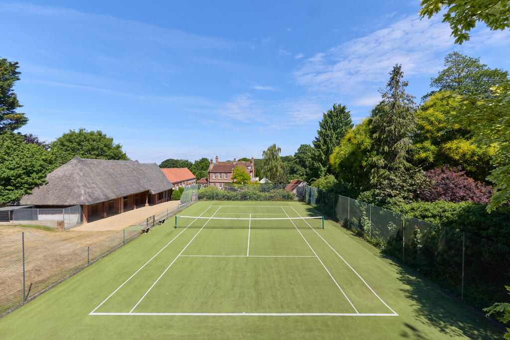 Moulton Hall 0907...