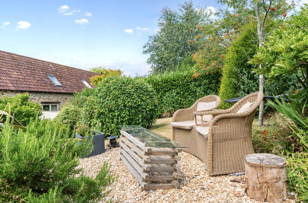 1323786-23-68700f...