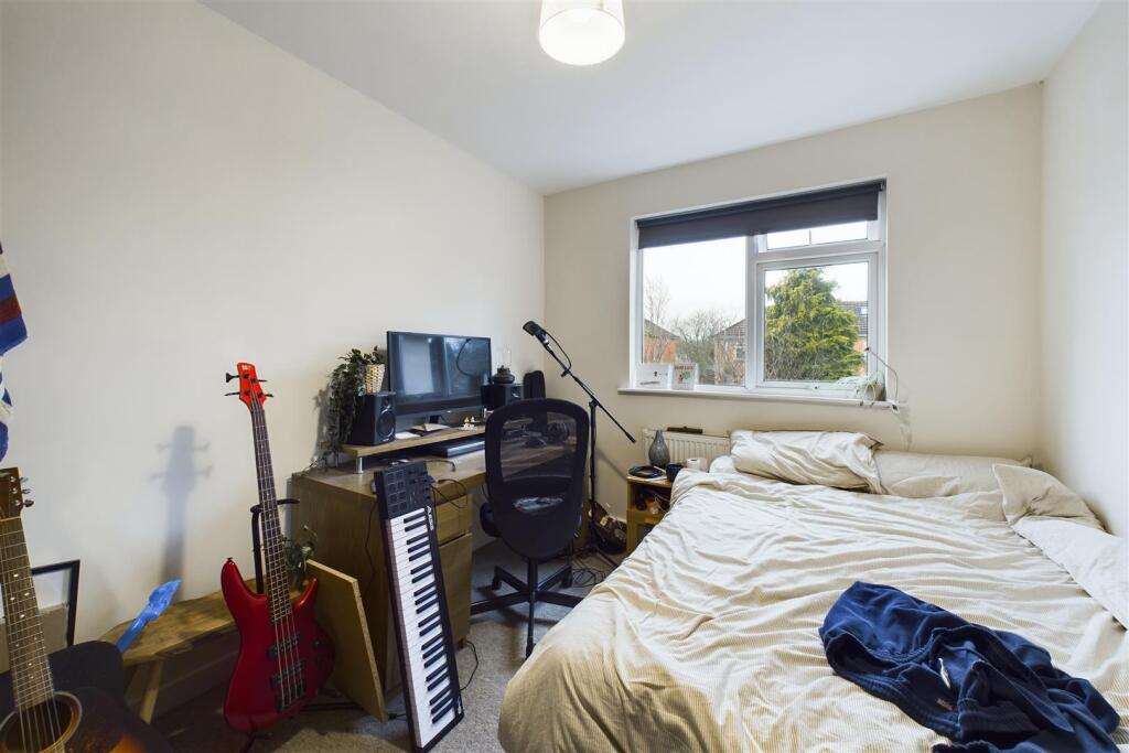 30 Dryleaze Road, Frenchay, Bristol BS16 1HL | Fre