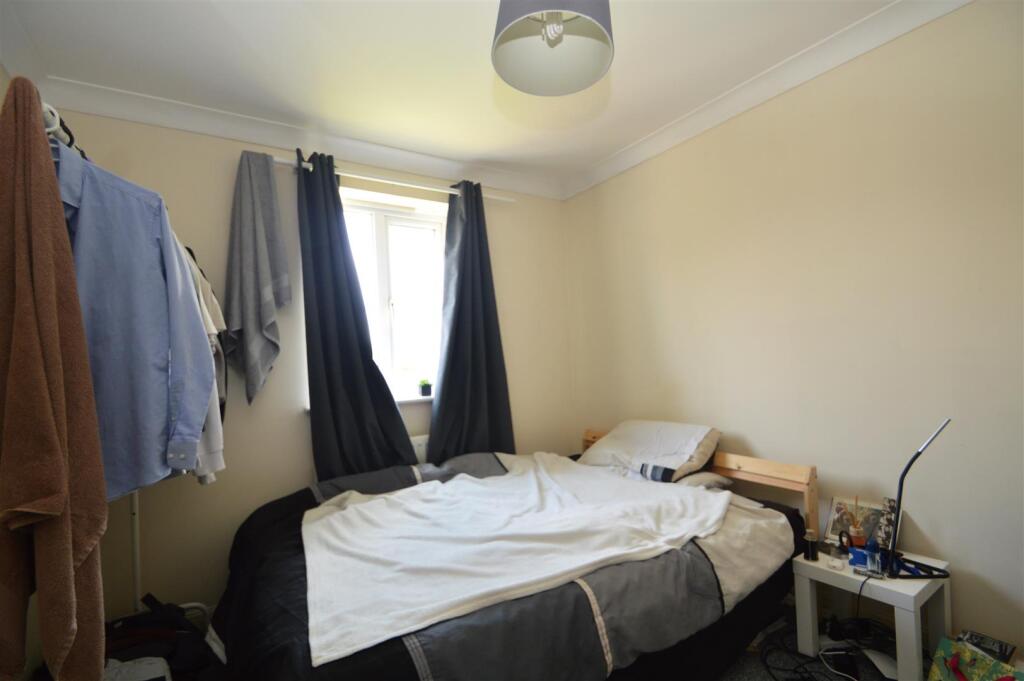 23 Hazel Grove (10).JPG