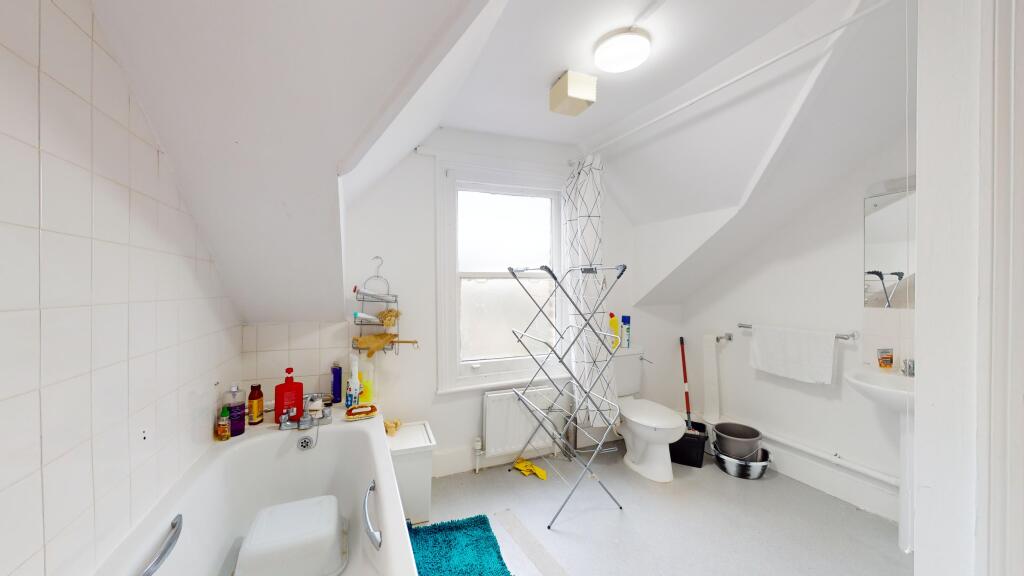 57 Larkfield Road, Richmond, Surrey, TW9 2PG