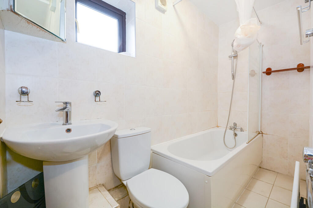 20 Brunswick Quay...