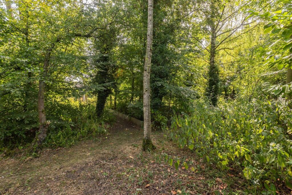 Woodland Gardens