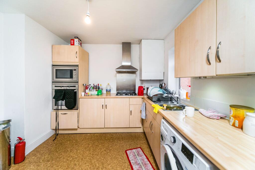 e1f9a5b4-5705-4815-a