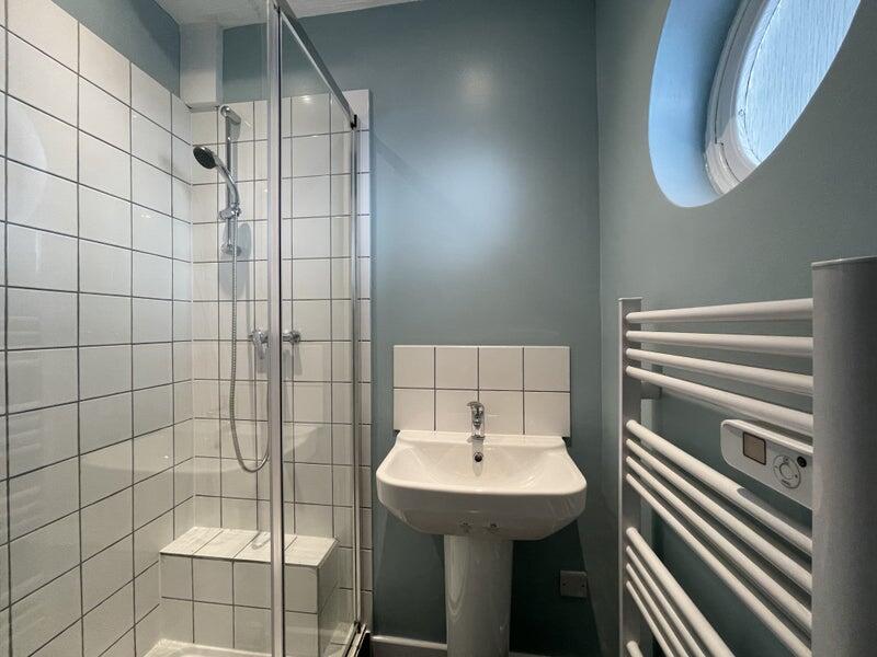Ground Floor Shower