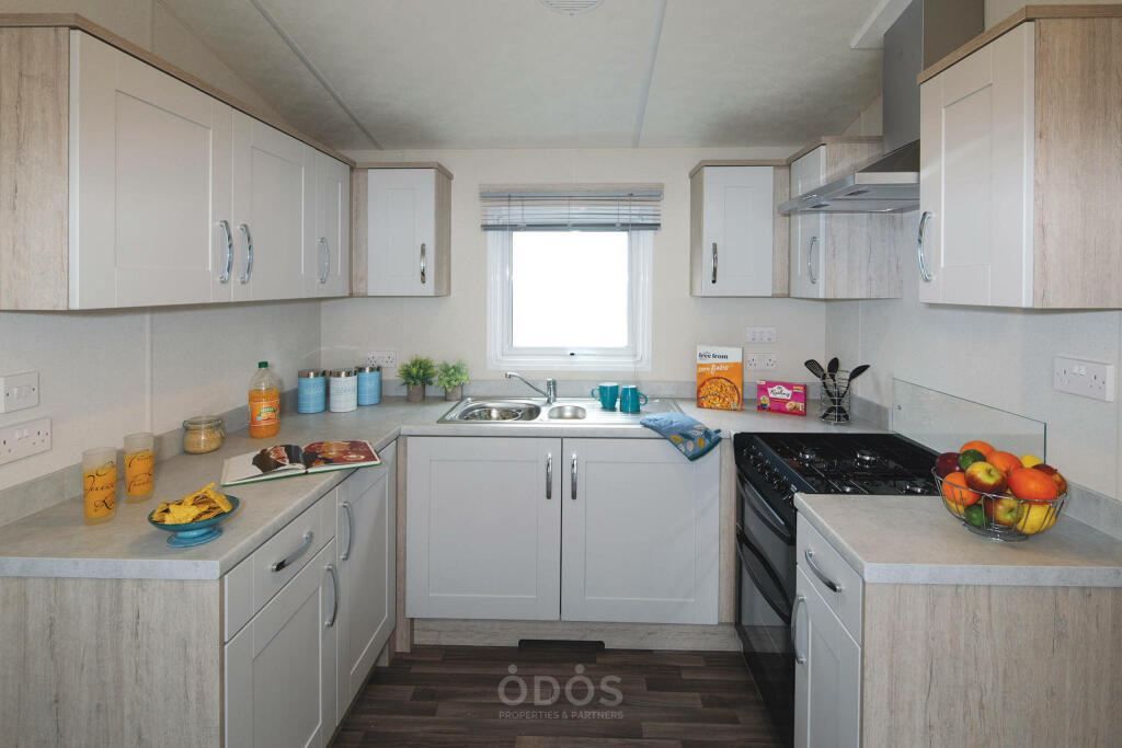 lang-kitchen-2000x1334
