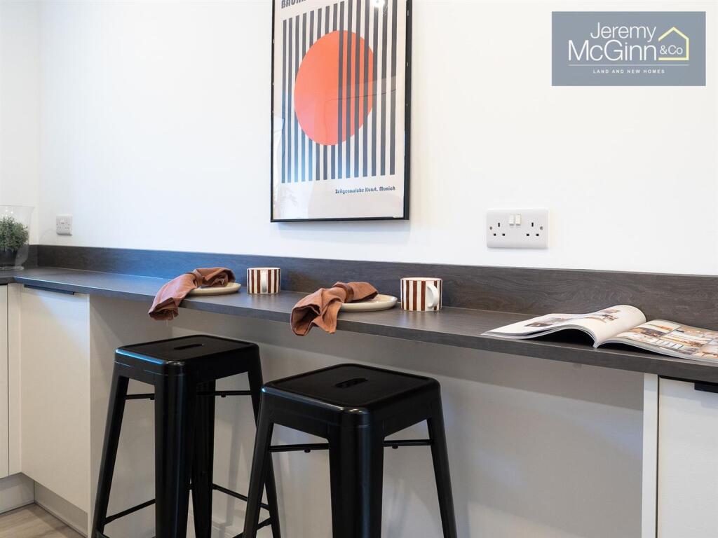 Mill Cottages Breakfast Bar.jpg