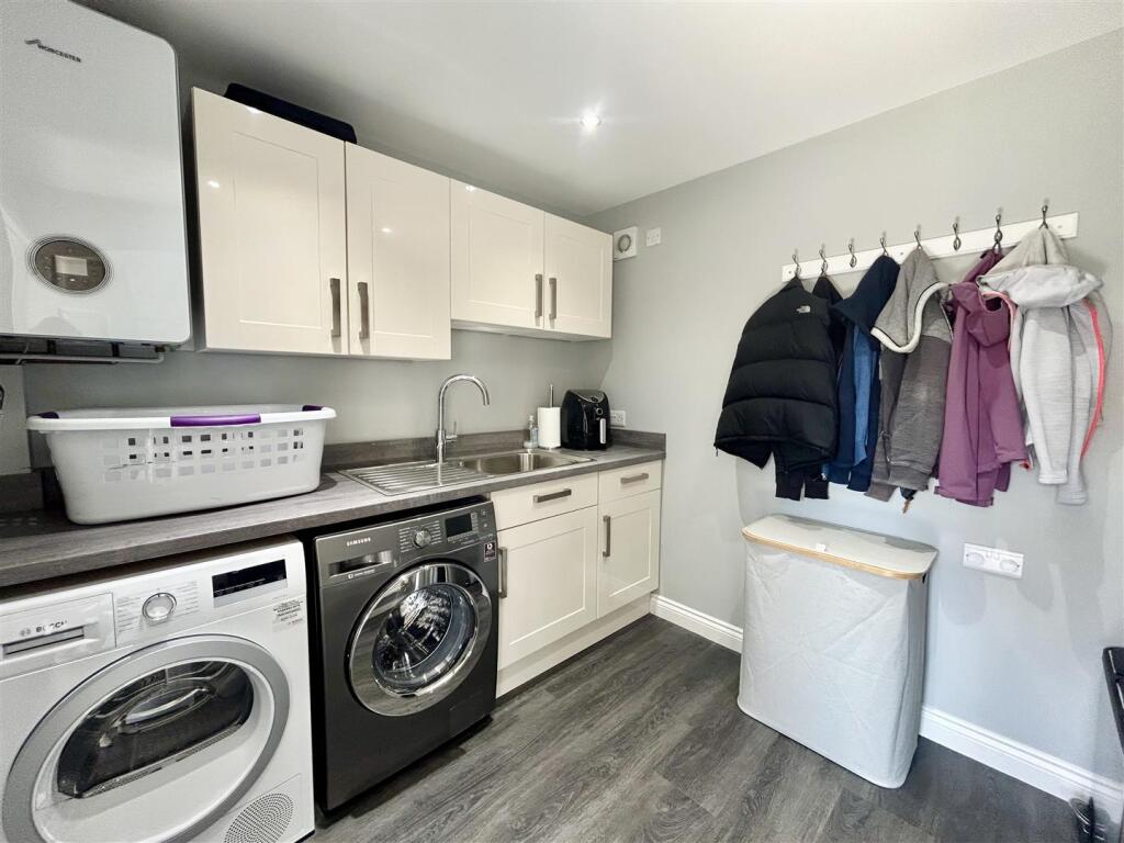 Utility room.jpeg