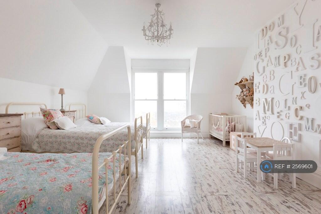 Children's Dormitory 6