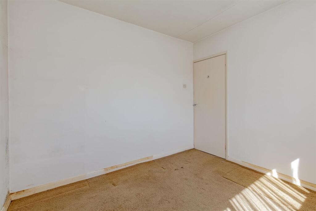 Bedroom 2-3.jpg