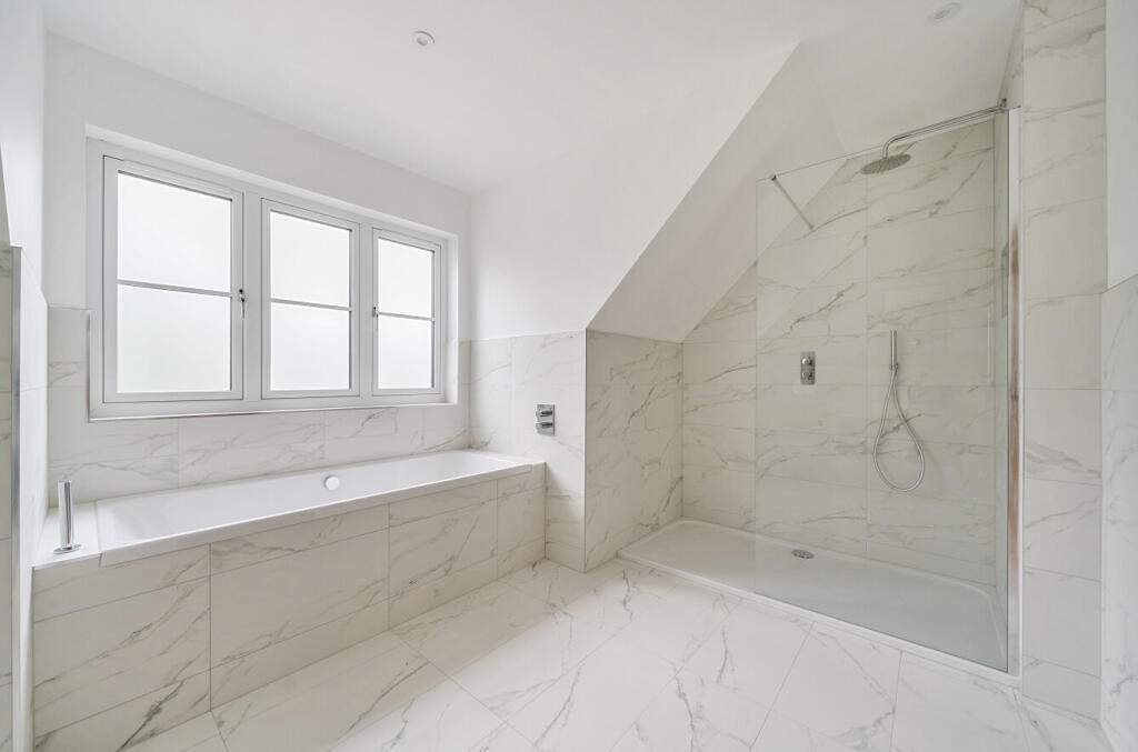 10-681a3ffce08c5-...