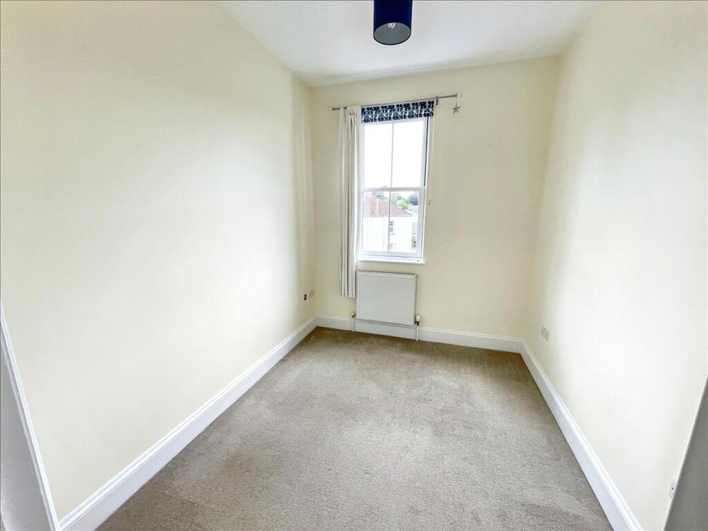 bedroom 3.jpeg