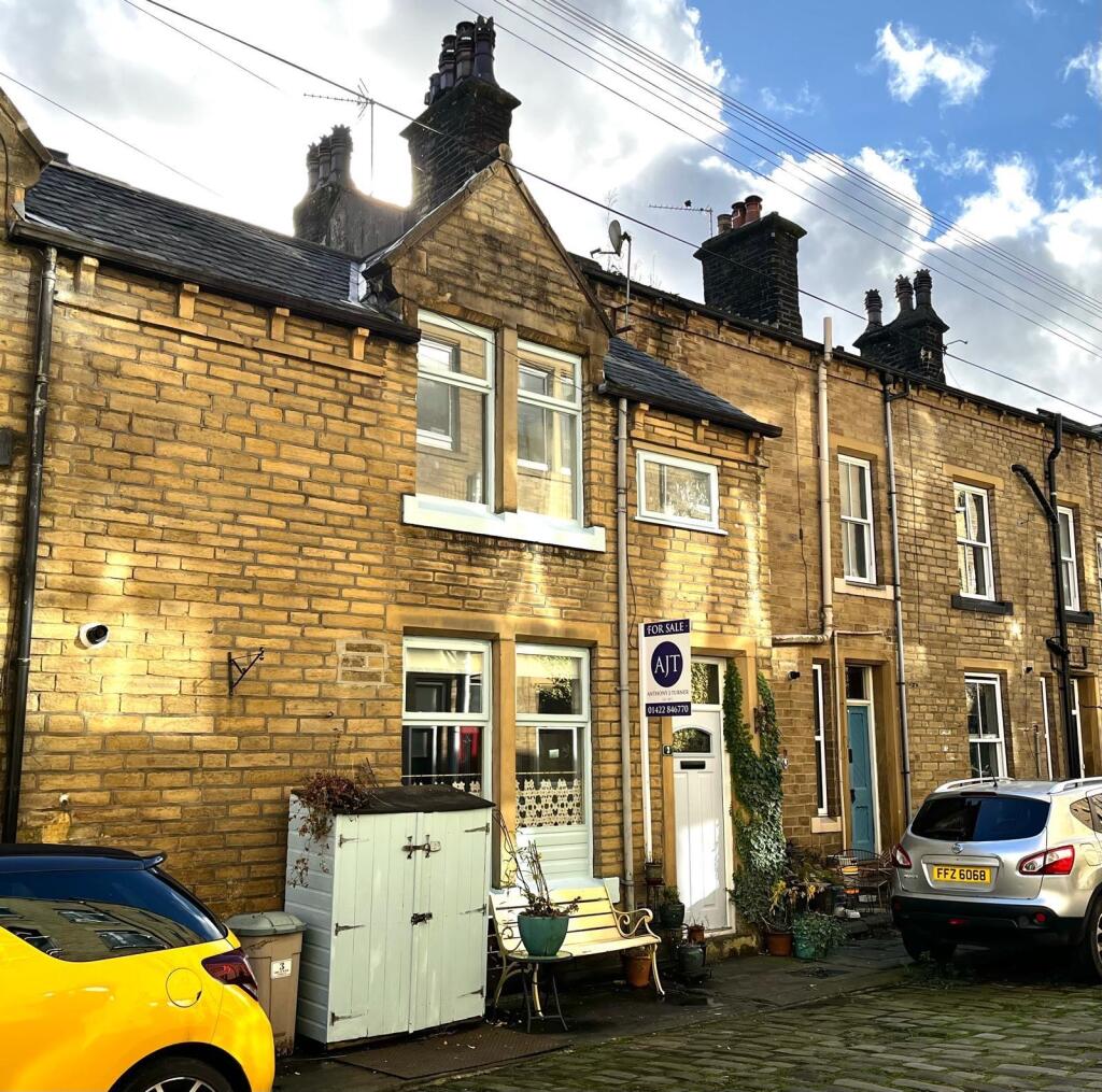 Photograph 29