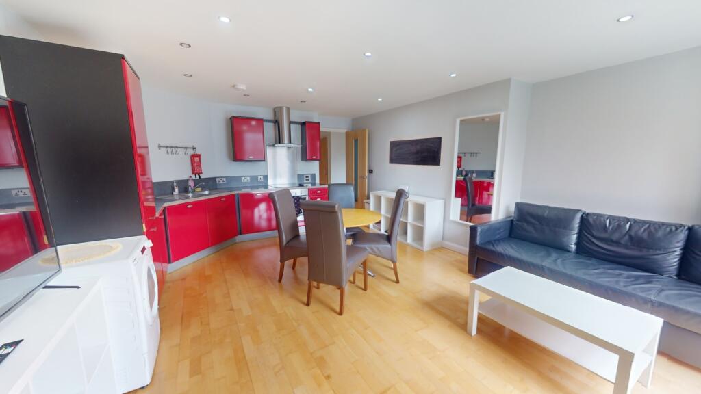 17 Mary's Gate Living