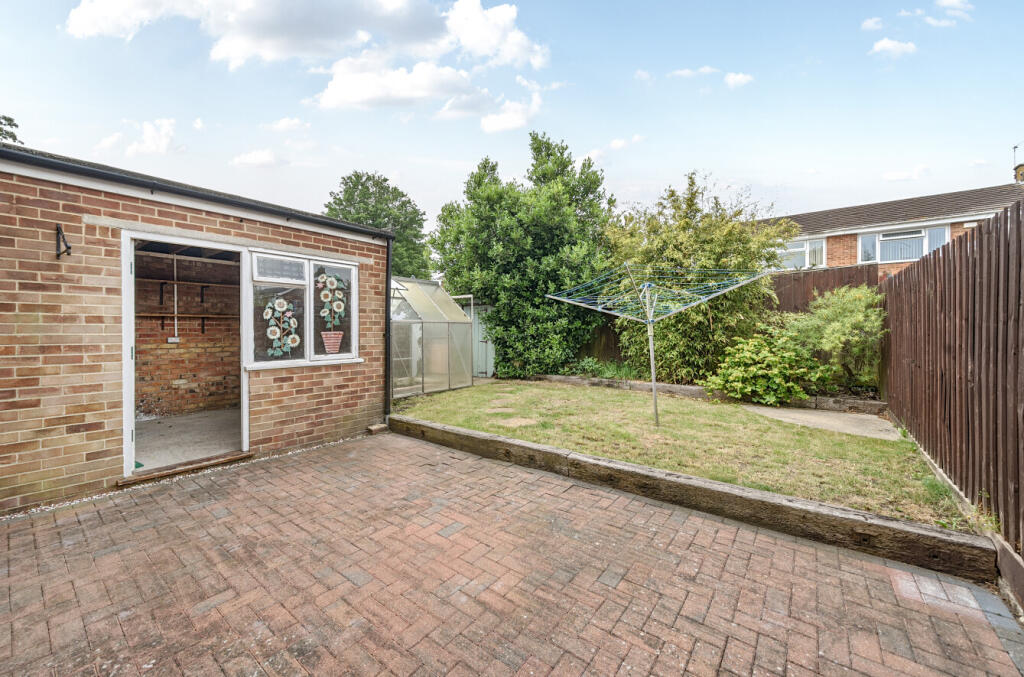 13050014684a98e496f6a