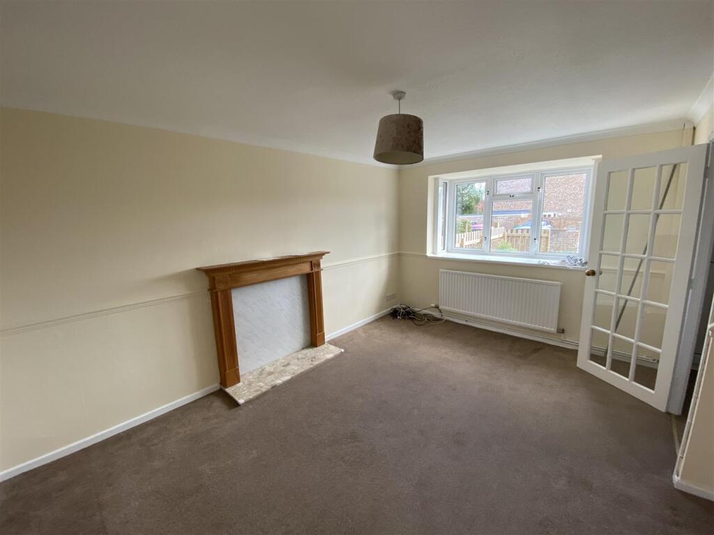 Living Room.jpeg
