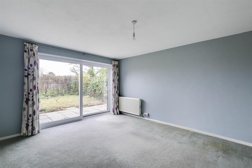 12 Reception Room.jpg