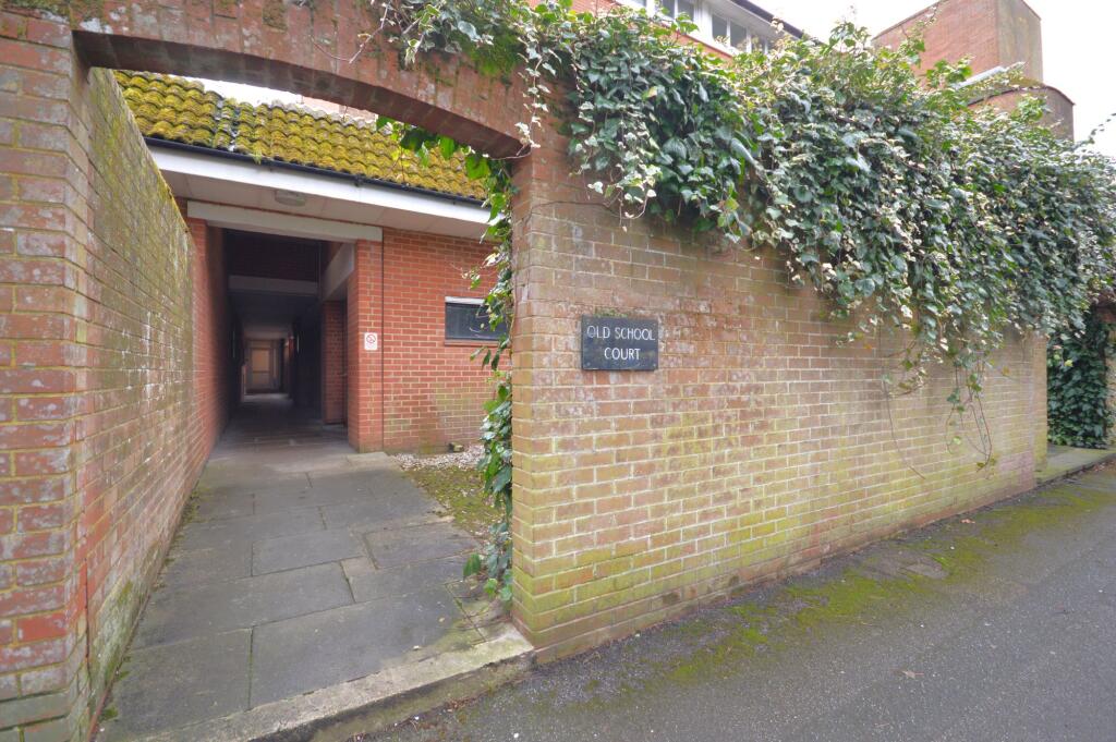 Communal Entrance