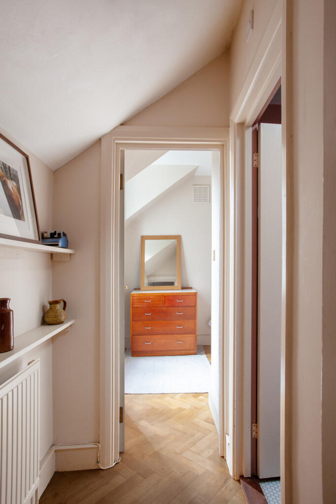 301004 - CanadianAvenue_KElliott_032.jpg