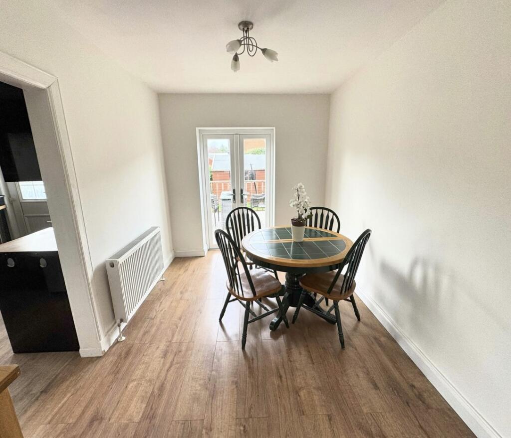 Dining room 2