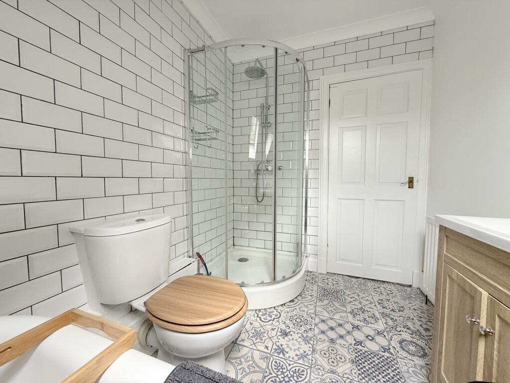 197 Church Street, Dumfries, DG2 7AZ - Braidwoods 