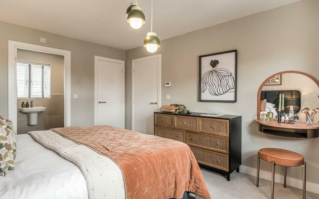 Similar Show Home