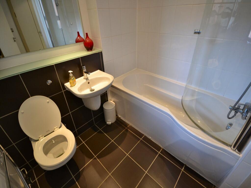 Main Bathroom