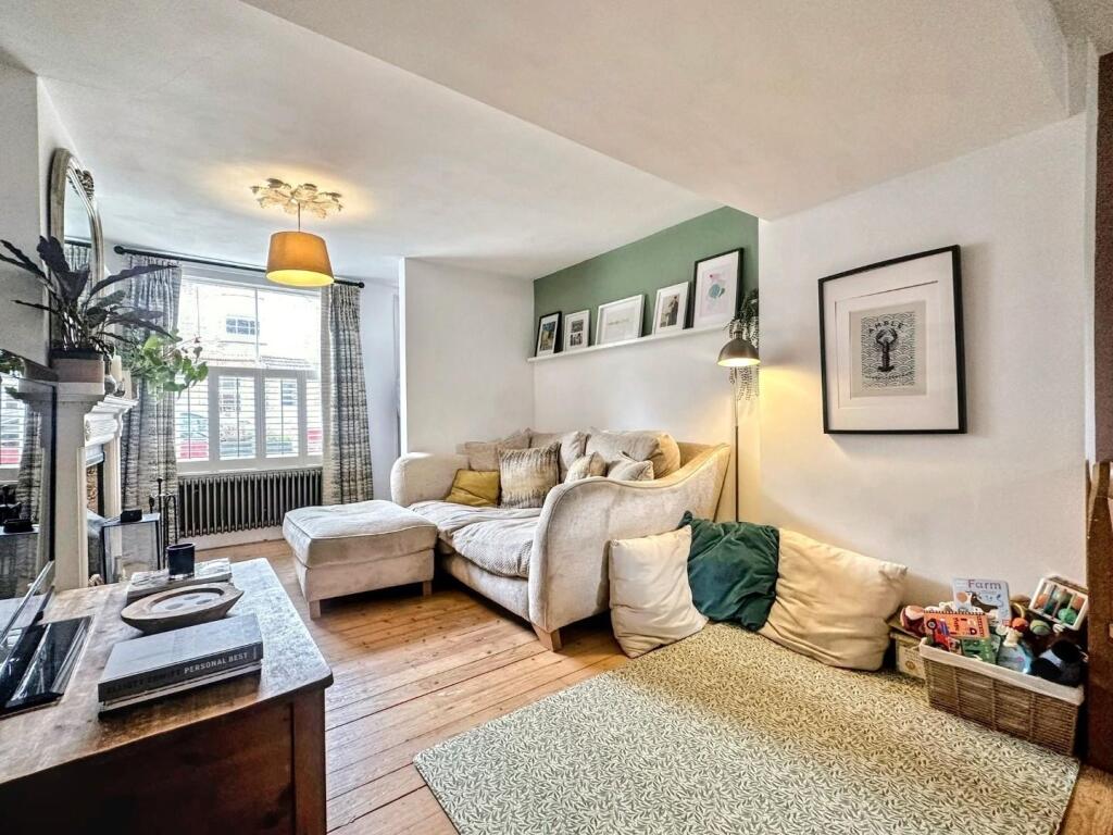 WhatsApp Image 20250821 at 111227_587688e0.jpg