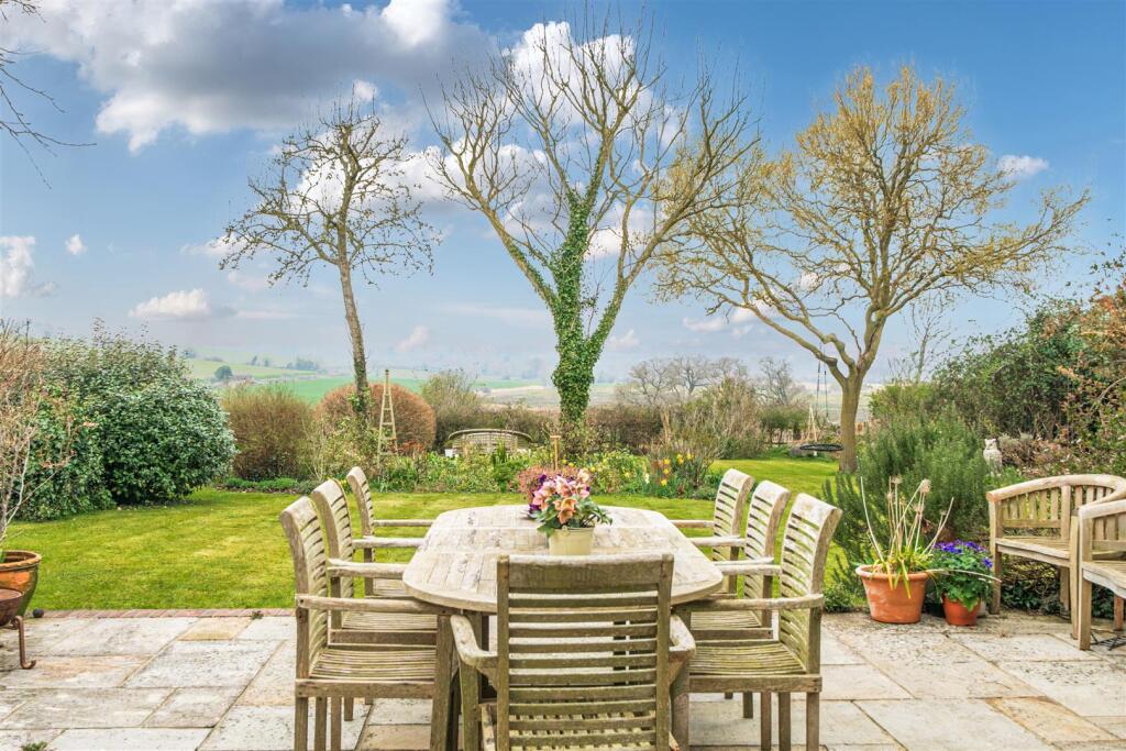Garden Terrace
