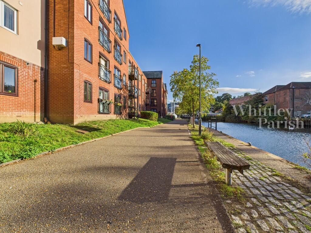 CAM04332G0-PR0515...