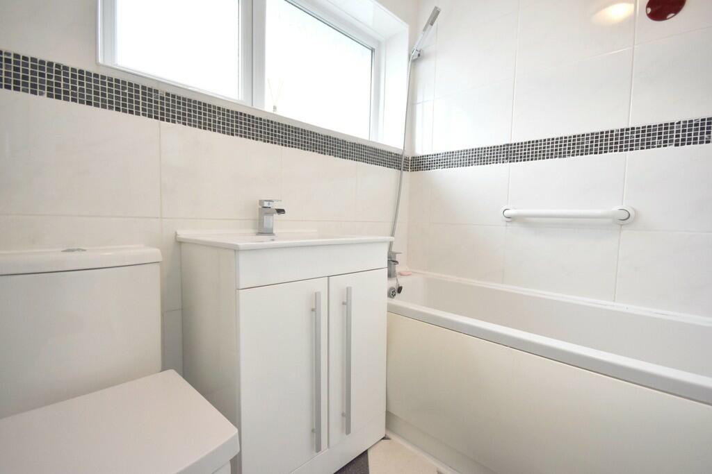 Bathroom-min