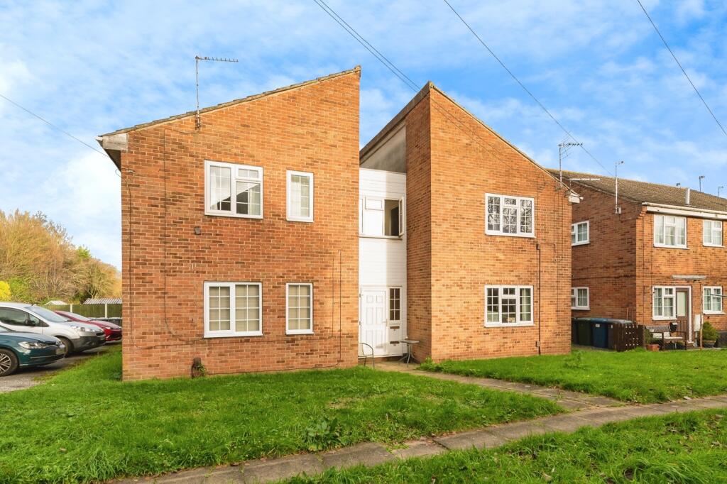 Milburn Grove, Bingham, Nottingham, Nottinghamshire, NG13