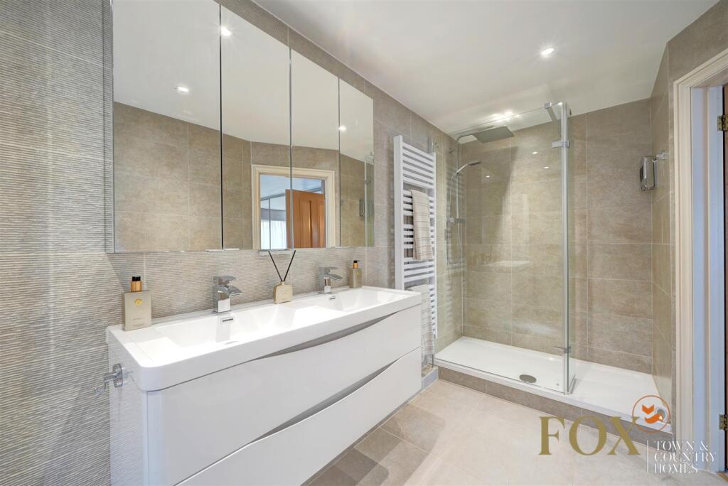 50 Malvern Rd (18).jpg