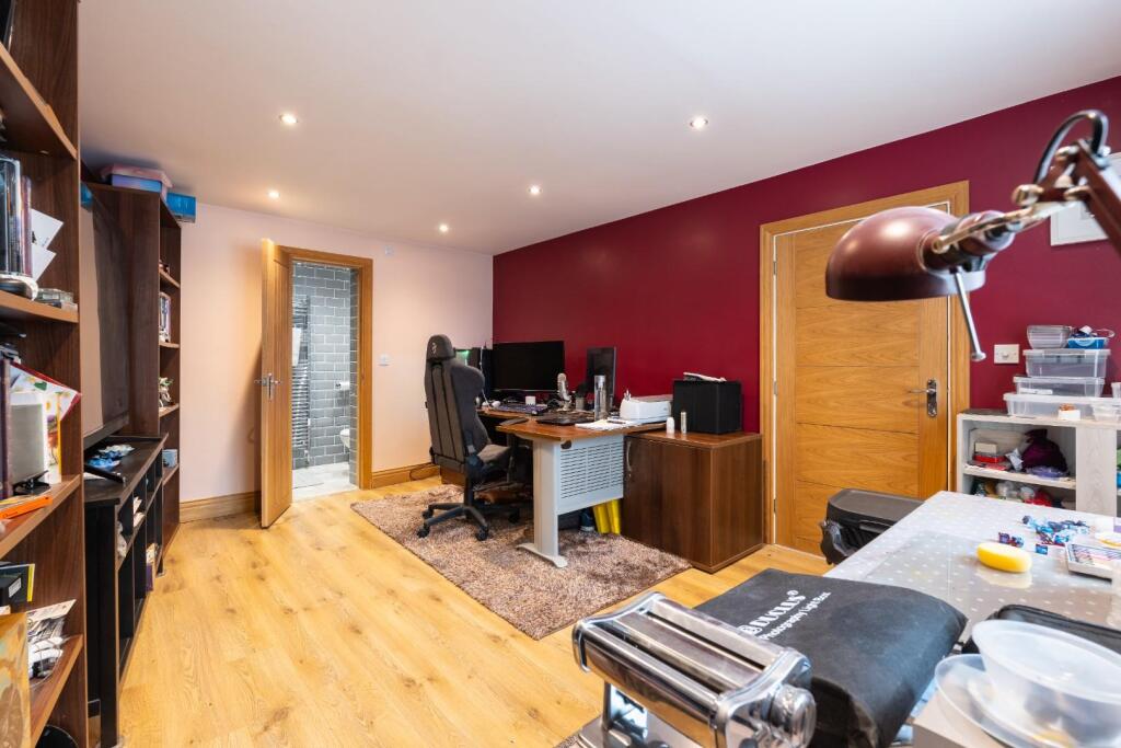 reception room-3.jpg