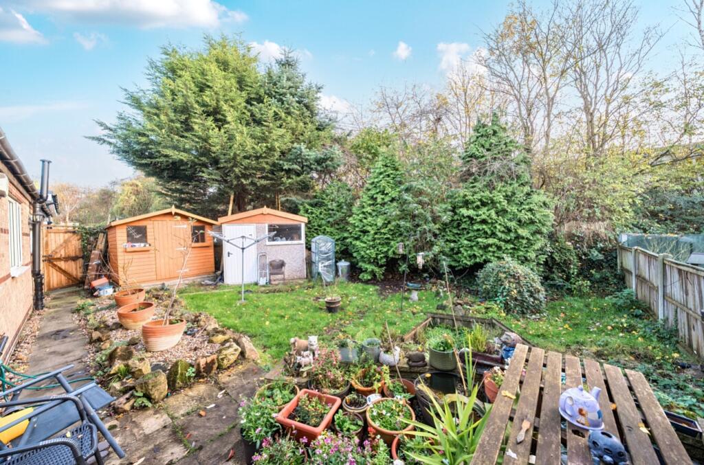 1380739-8-691627e9d67f9