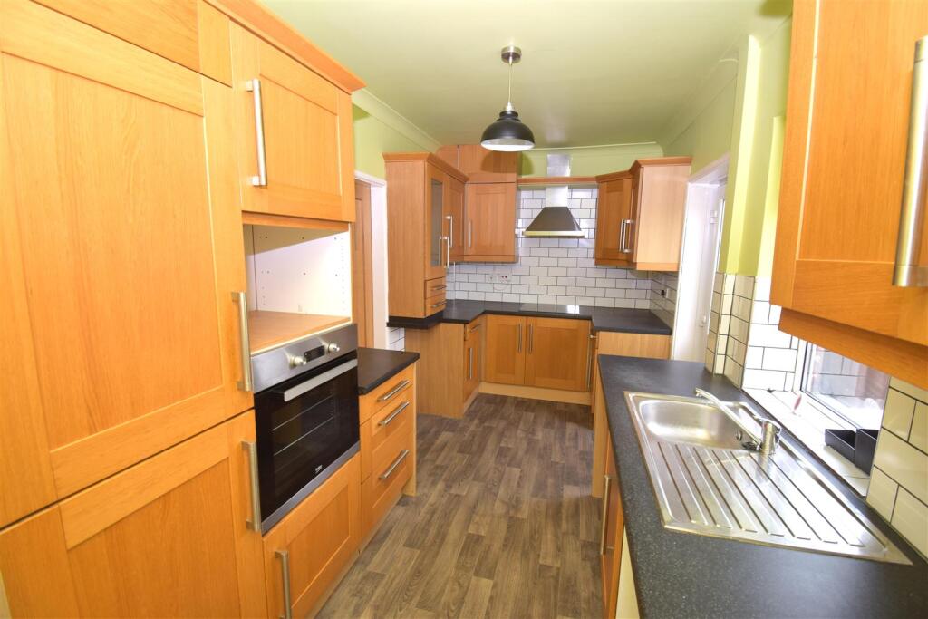 WIGANROAD277E.jpg