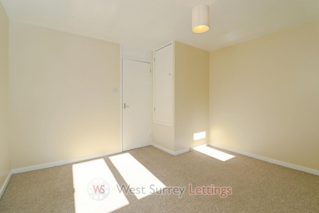 4afbc9ae-bedroom 202