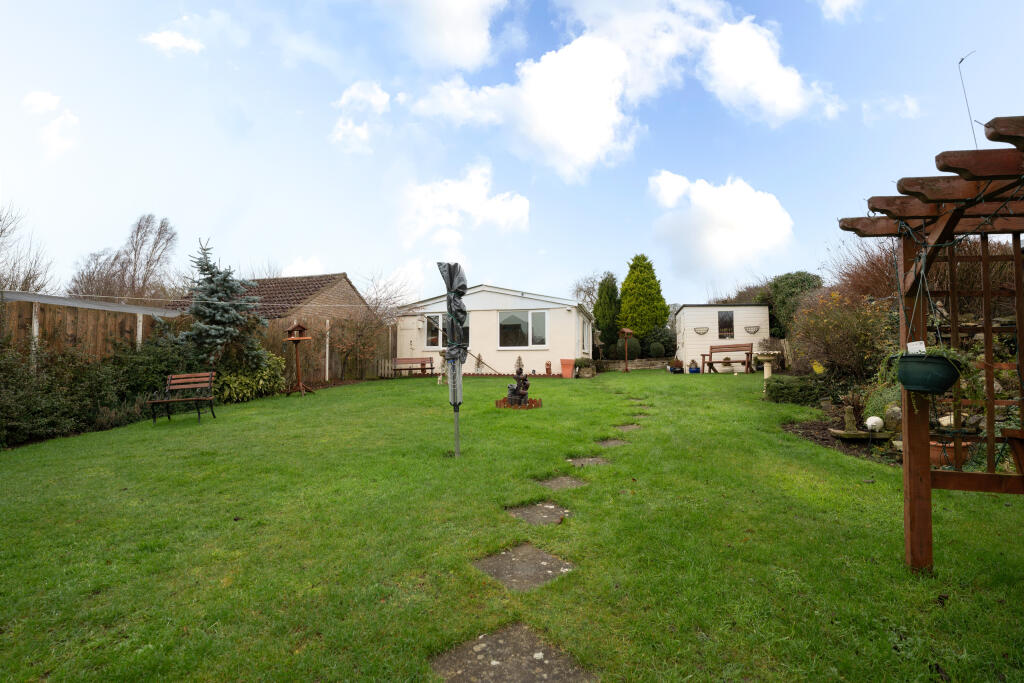 Highstones TLD (Exteriors) (5 of 8)