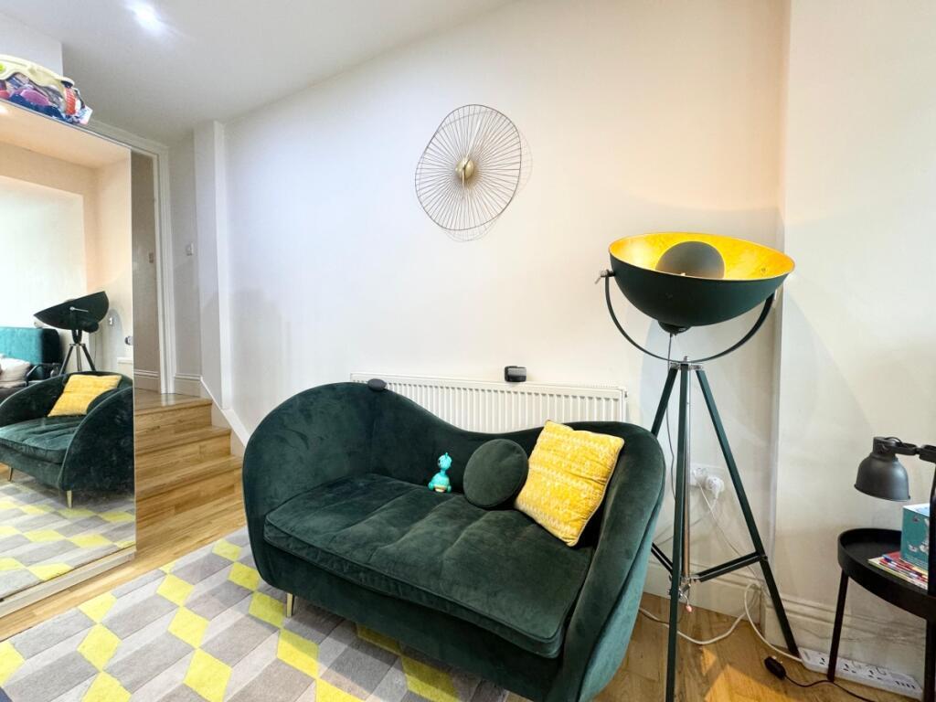 Bedroom 1.jpeg