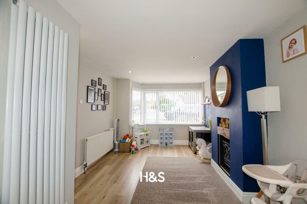 10 foxcote lounge 2.jpg