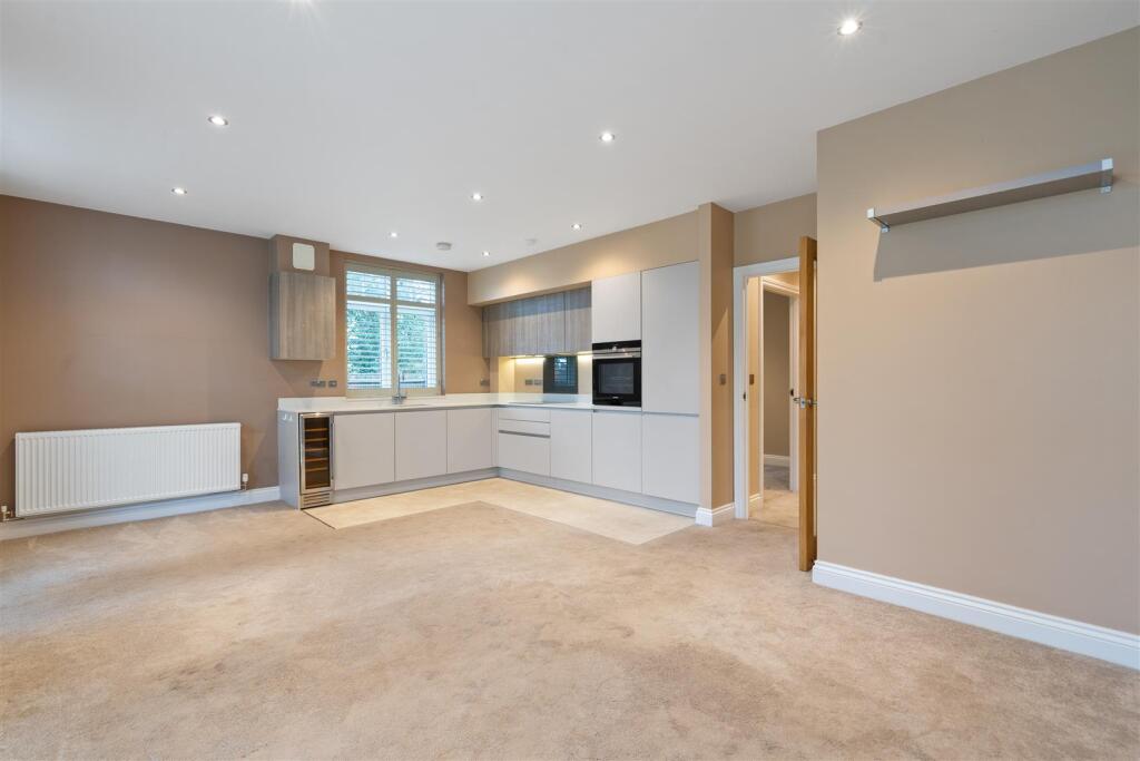 Apartment 3, The Manor, 64 Manor Road Solihull, B9