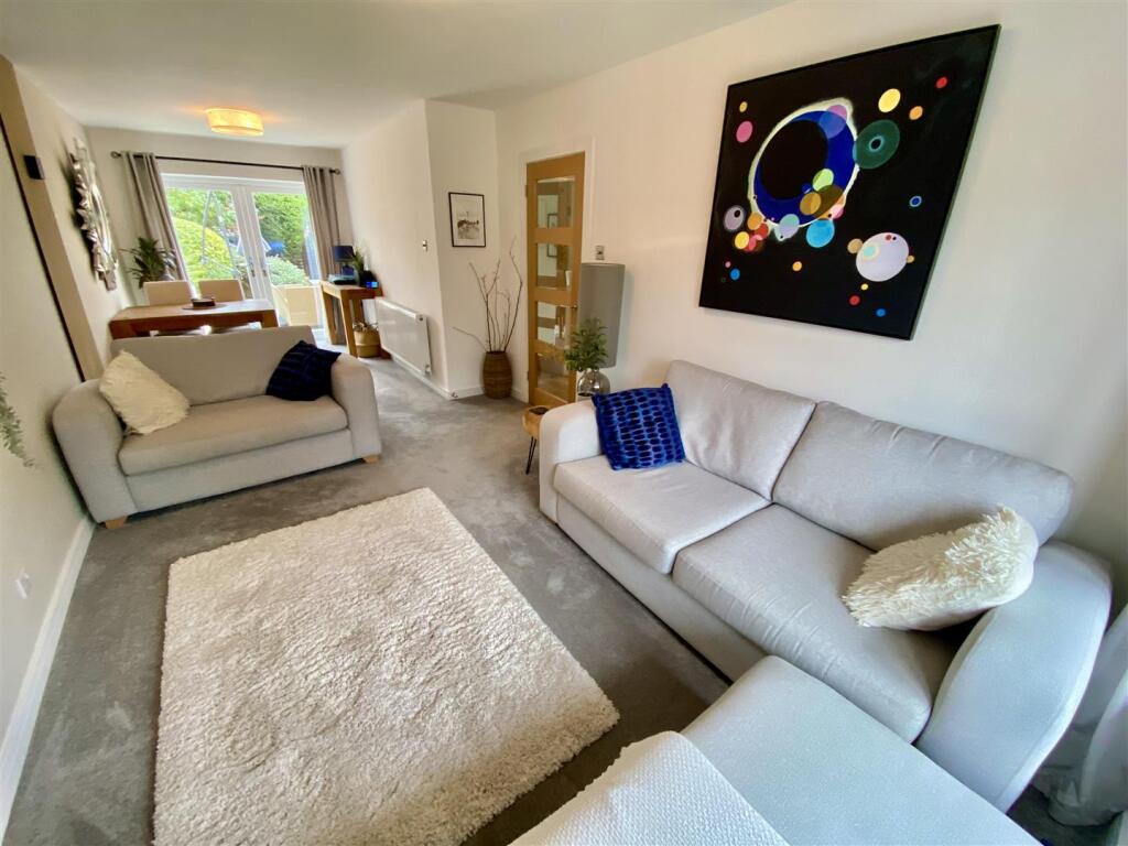 Bramleys Estate Agents - Fernhurst Road - Mirfield