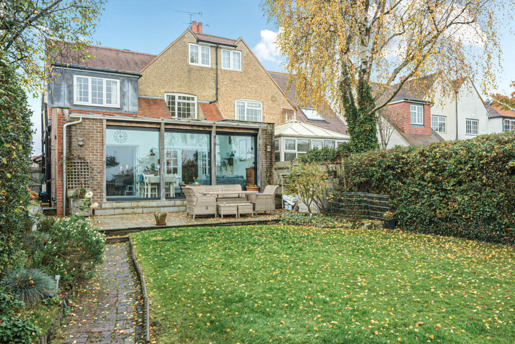 1375929-39-690e20...