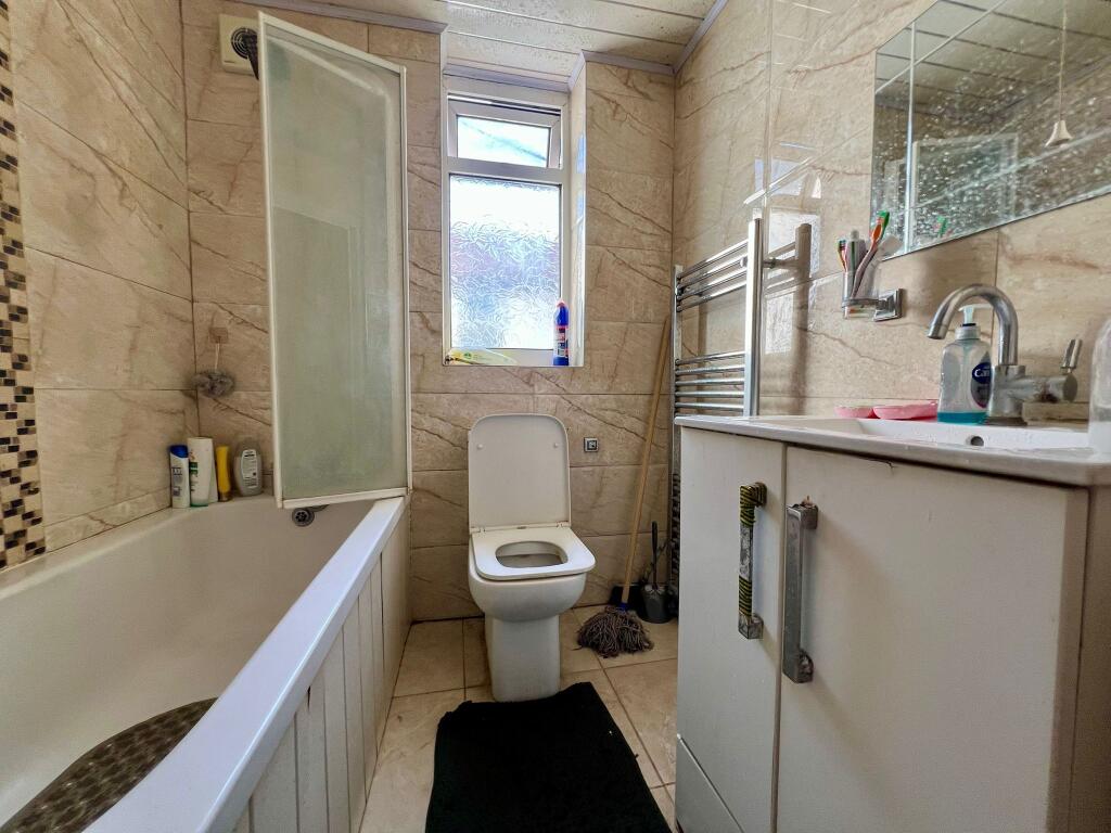 WhatsApp Image 2025-08-27 at 3.27.14 PM.jpeg