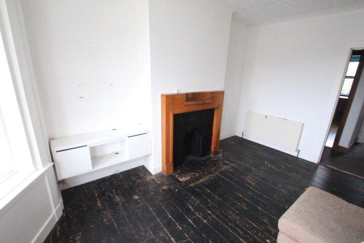 Sitting Room/Bedroom